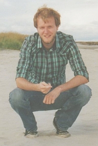 Kai Kasner tippt sich zum Sieg